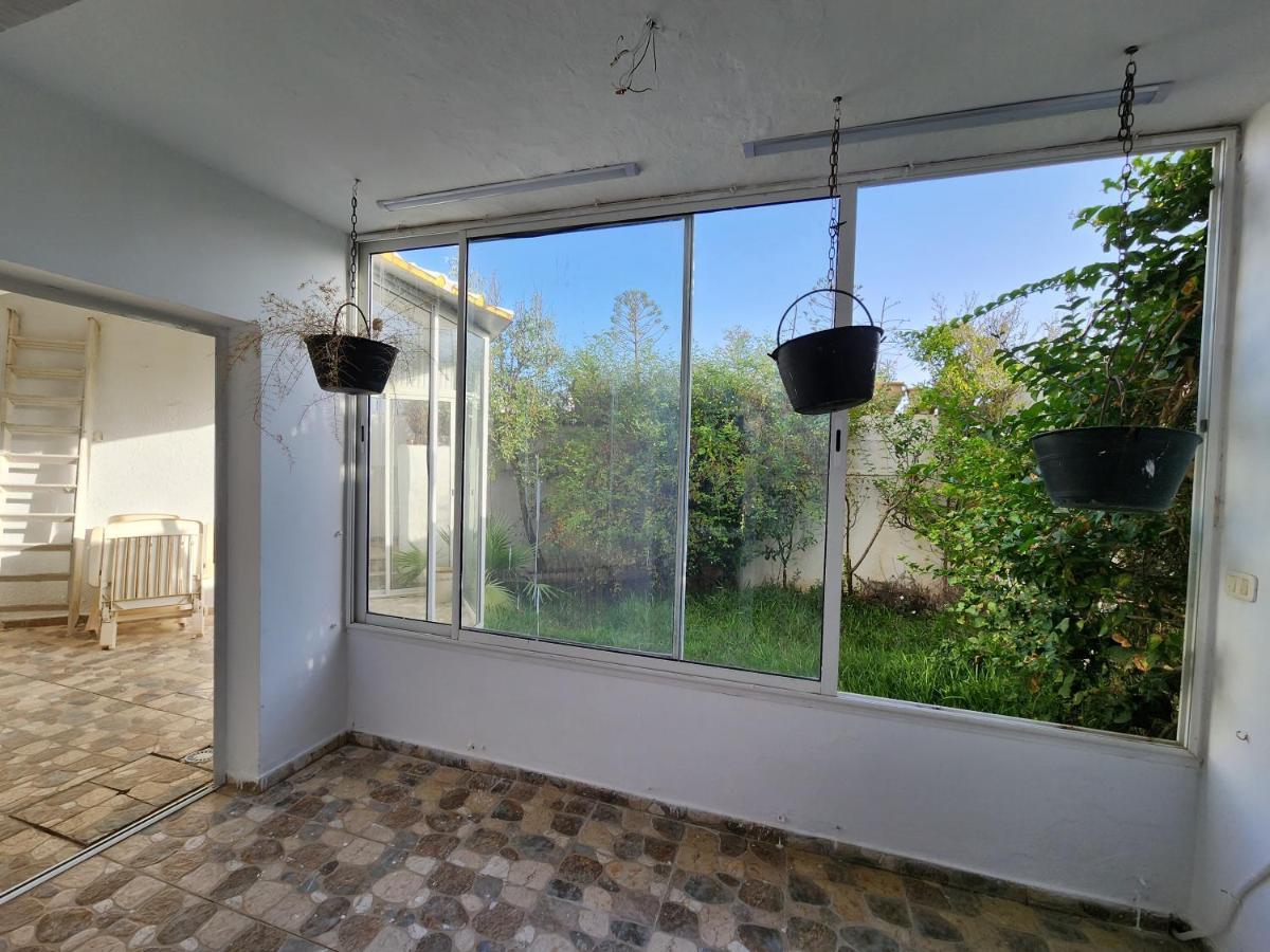 Duplex Bien Equipe Securise Avec Jardin Et Veranda La Marsa Eksteriør bilde