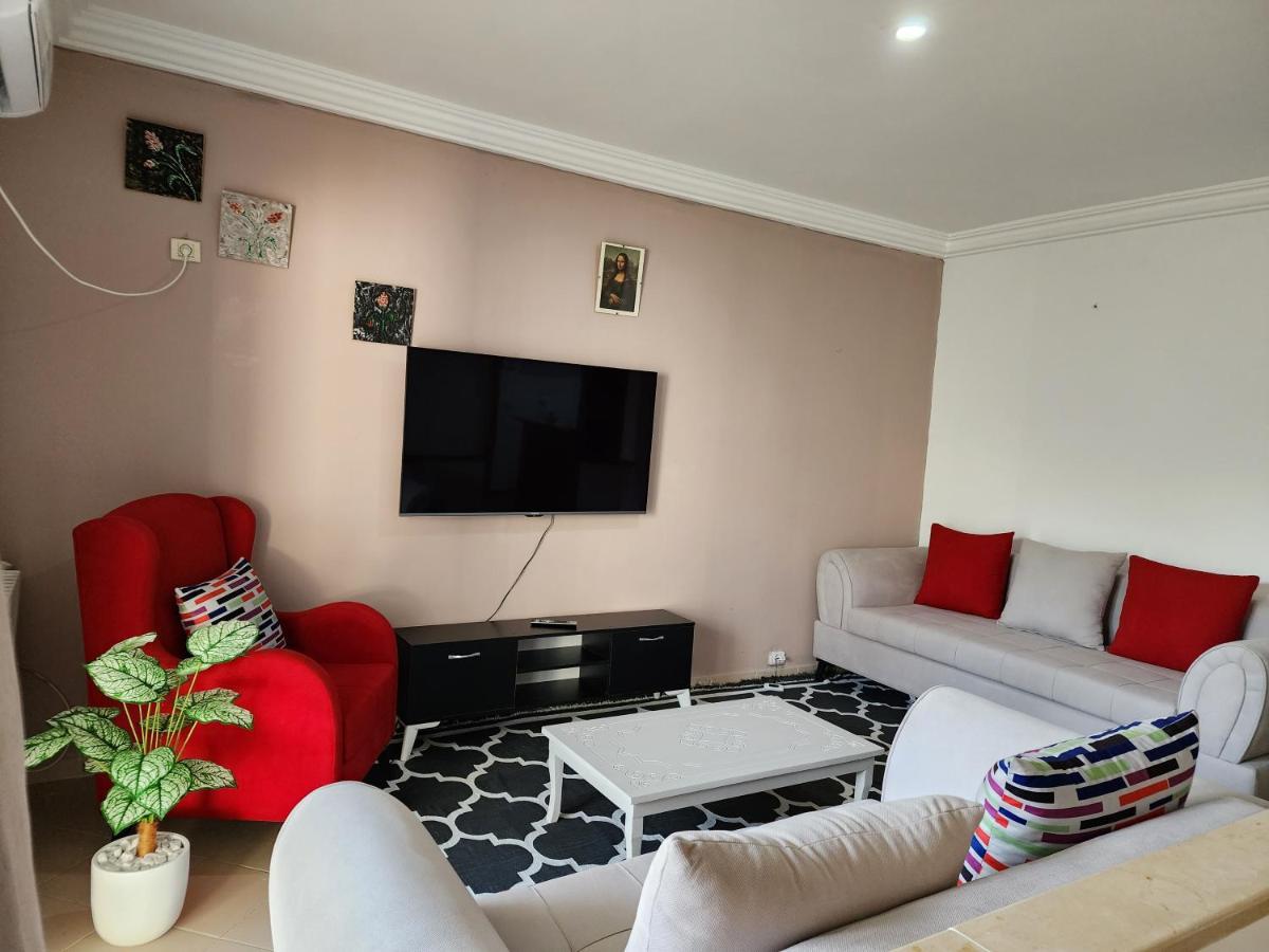 Duplex Bien Equipe Securise Avec Jardin Et Veranda La Marsa Eksteriør bilde