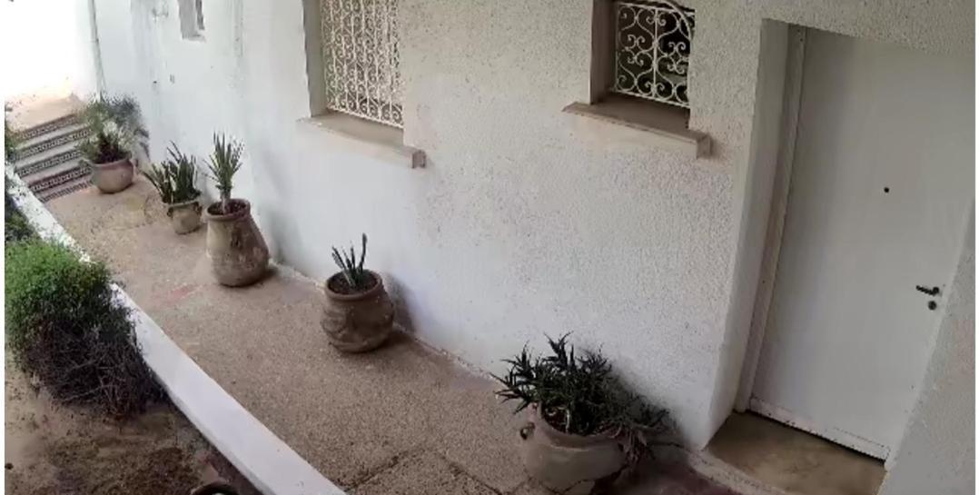 Duplex Bien Equipe Securise Avec Jardin Et Veranda La Marsa Eksteriør bilde